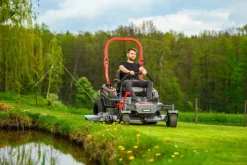 Cedrus C-TRAC Z132 traktorek ogrodowy kosiarka samojezdna Zero Turn 132 cm 27 KM Loncin