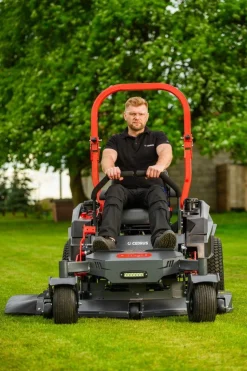 Cedrus C-TRAC Z132 traktorek ogrodowy kosiarka samojezdna Zero Turn 132 cm 27 KM Loncin