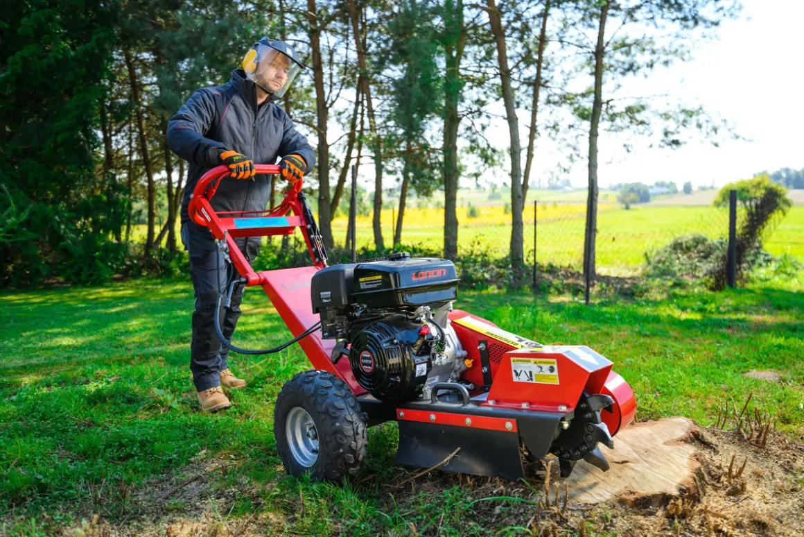 CEDRUS FR01 FREZ FREZARKA DO USUWANIA PNI KORZENI KARCZOWNIK DRZEW 15 KM - EWIMAX - OFICJALNY DYSTRYBUTOR - AUTORYZOWANY DEALER CEDRUS