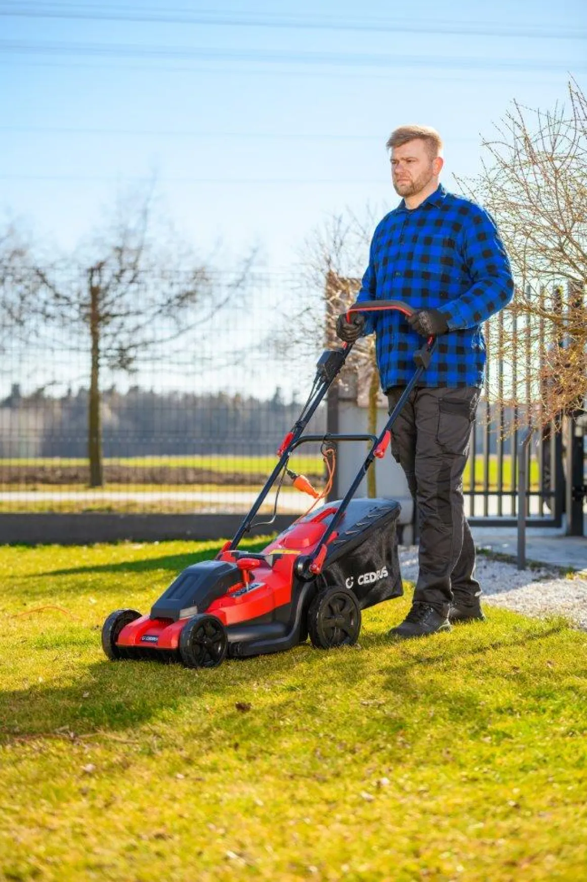 CEDRUS KE40 KOSIARKA ELEKTRYCZNA DO TRAWY 1800W / 40cm - EWIMAX - OFICJALNY DYSTRYBUTOR - AUTORYZOWANY DEALER CEDRUS