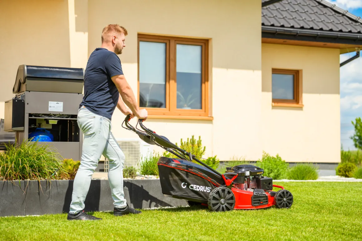 CEDRUS KS53S-L KOSIARKA SPALINOWA DO TRAWY Z NAPĘDEM LONCIN LC1P70FC 53cm / 6,5 KM - EWIMAX - OFICJALNY DYSTRYBUTOR - AUTORYZOWANY DEALER CEDRUS