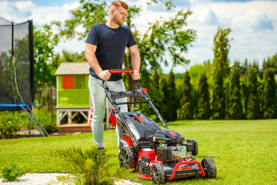 CEDRUS KS53S-L KOSIARKA SPALINOWA DO TRAWY Z NAPĘDEM LONCIN LC1P70FC 53cm / 6,5 KM - EWIMAX - OFICJALNY DYSTRYBUTOR - AUTORYZOWANY DEALER CEDRUS