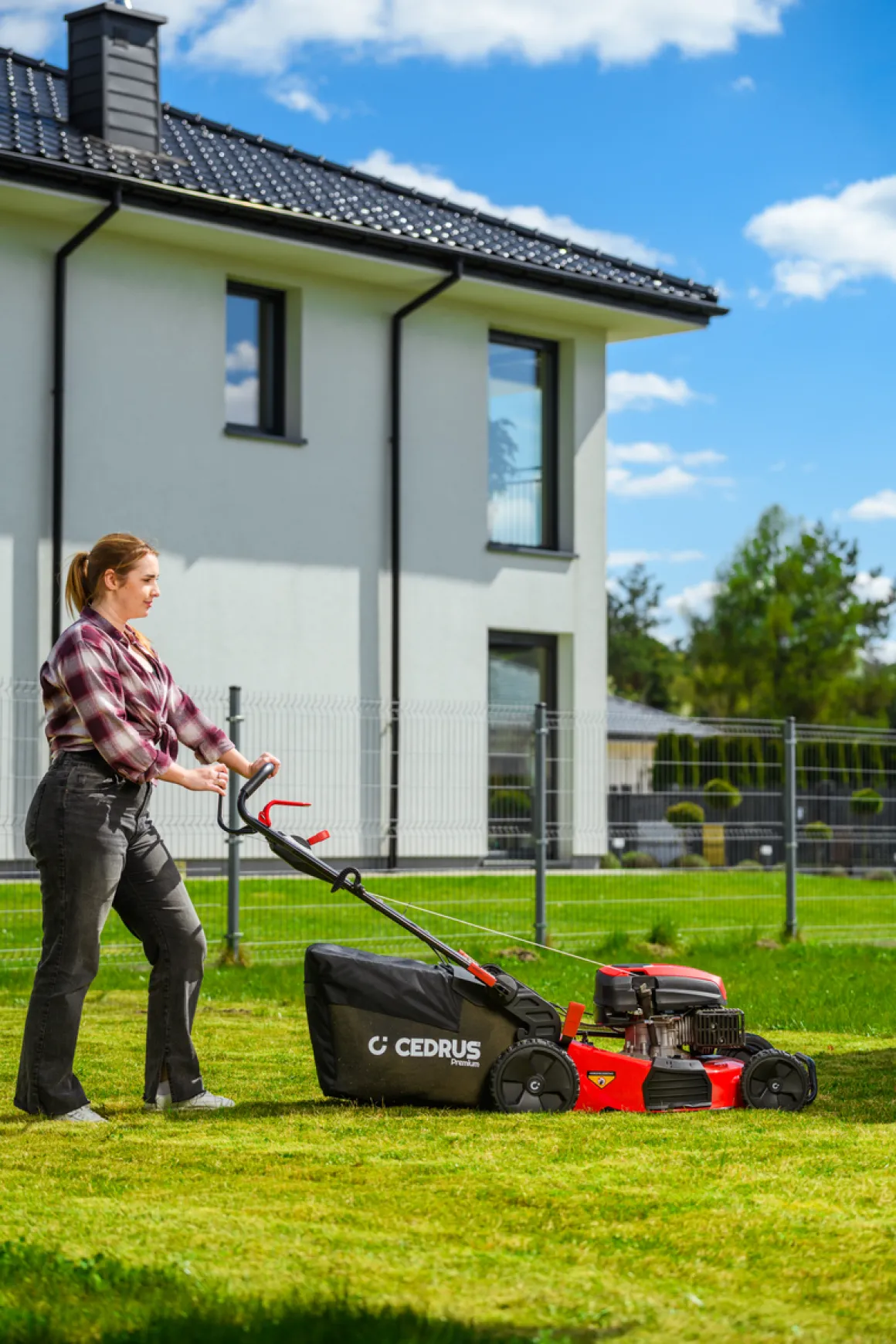 CEDRUS LP53S Premium KOSIARKA SPALINOWA DO TRAWY Z NAPĘDEM 53cm / 5,7 KM CEDLP53S - EWIMAX - OFICJALNY DYSTRYBUTOR - AUTORYZOWANY DEALER CEDRUS