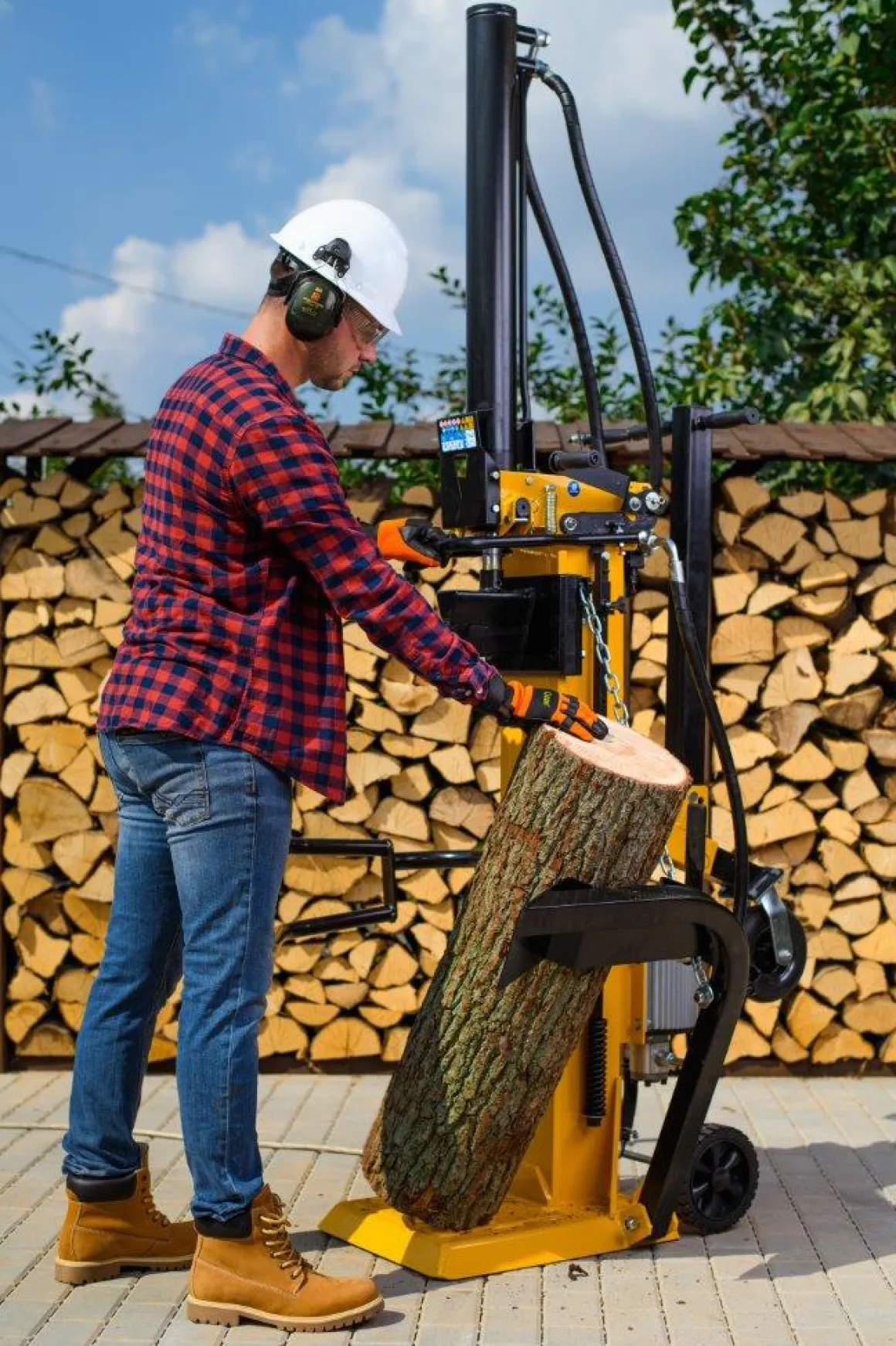 CEDRUS LS09 ŁUPARKA DO DREWNA HYDRAULICZNA ELEKTRYCZNA CEDRUS LS09V PIONOWA RĘBAK NACISK 14 TON CEDLS09V - EWIMAX - OFICJALNY DYSTRYBUTOR - AUTORYZOWANY DEALER CEDRUS