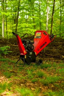 Cedrus RB02 rozdrabniacz spalinowy rębak do gałęzi 10 cm Loncin 6,5 KM