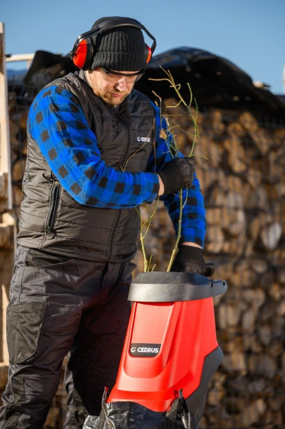 CEDRUS RE04 ROZDRABNIACZ ELEKTRYCZNY NOŻOWY RĘBAK DO GAŁĘZI OGRODOWY 2800W / 45mm - OFICJALNY DYSTRYBUTOR - AUTORYZOWANY DEALER CEDRUS