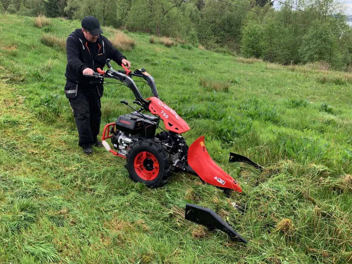 CEDRUS TJ02 TRAKTOREK TRAKTOR JEDNOOSIOWY MIKROCIĄGNIK GLEBOGRYZARKA DZIK WOM JANSEN AGRO GRILLO MURATORI - EWIMAX - OFICJALNY DYSTRYBUTOR - AUTORYZOWANY DEALER CEDRUS