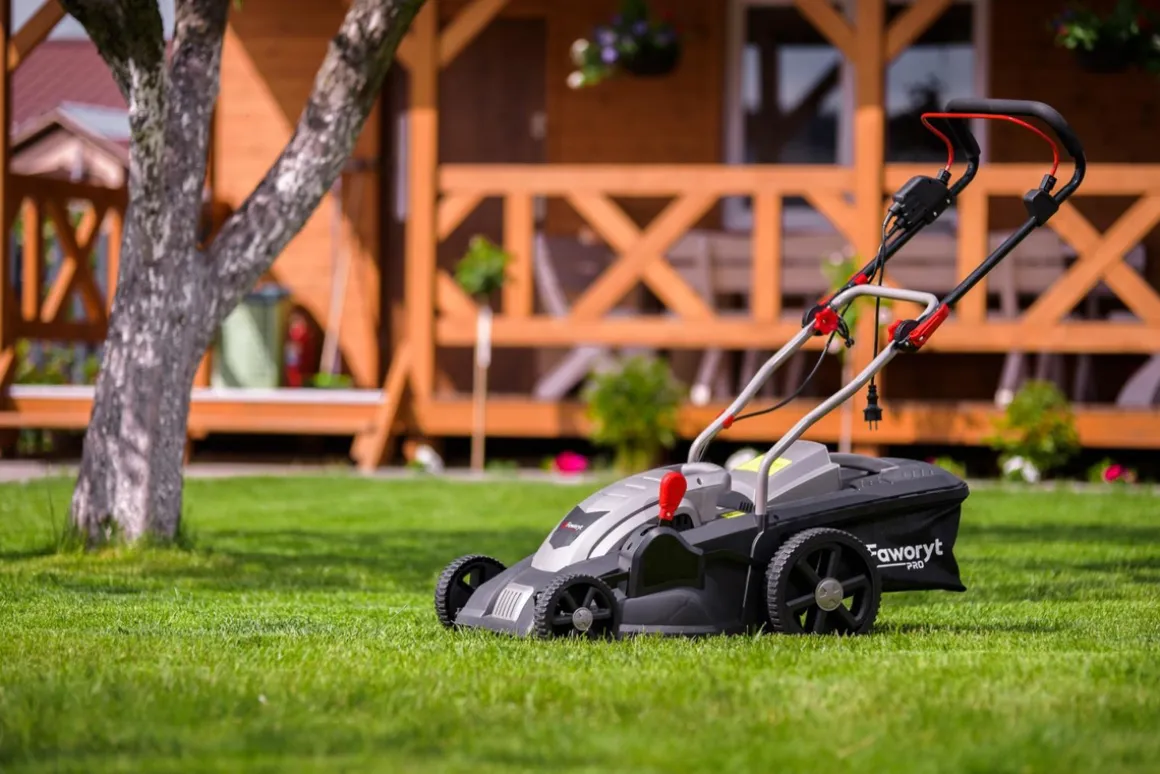 FAWORYT PRO ME38 KOSIARKA ELEKTRYCZNA DO TRAWY INDUKCYJNA Handy Prime GTK1600 1600W / 38cm