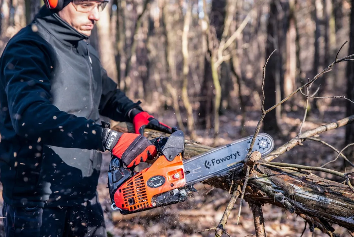 FAWORYT RG2630-A5 PIŁA PILARKA PRZECINARKA SPALINOWA ŁANCUCHOWA OKRZESYWARKA GAŁĘZIÓWKA DO DREWNA JEDNORĘKA