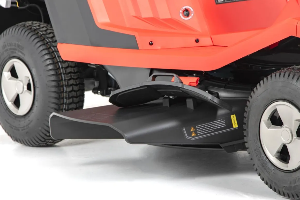 FAWORYT TR66 ML TRAKTOR TRAKTOREK OGRODOWY RIDER KOSIARKA DO KOSZENIA TRAWY 6 KM Loncin / 65 cm