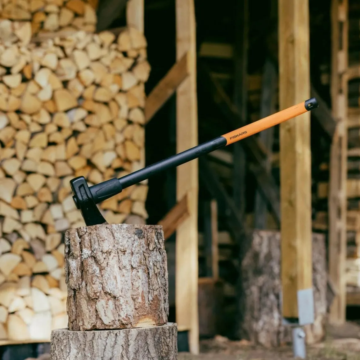 FISKARS X37 2500 XL SIEKIEROMŁOT MŁOT WYBURZENIOWY SIEKIERA DO DREWNA Fiskars 2500 XL 1001704 122160 - OFICJALNY DYSTRYBUTOR - AUTORYZOWANY DEALER FISKARS