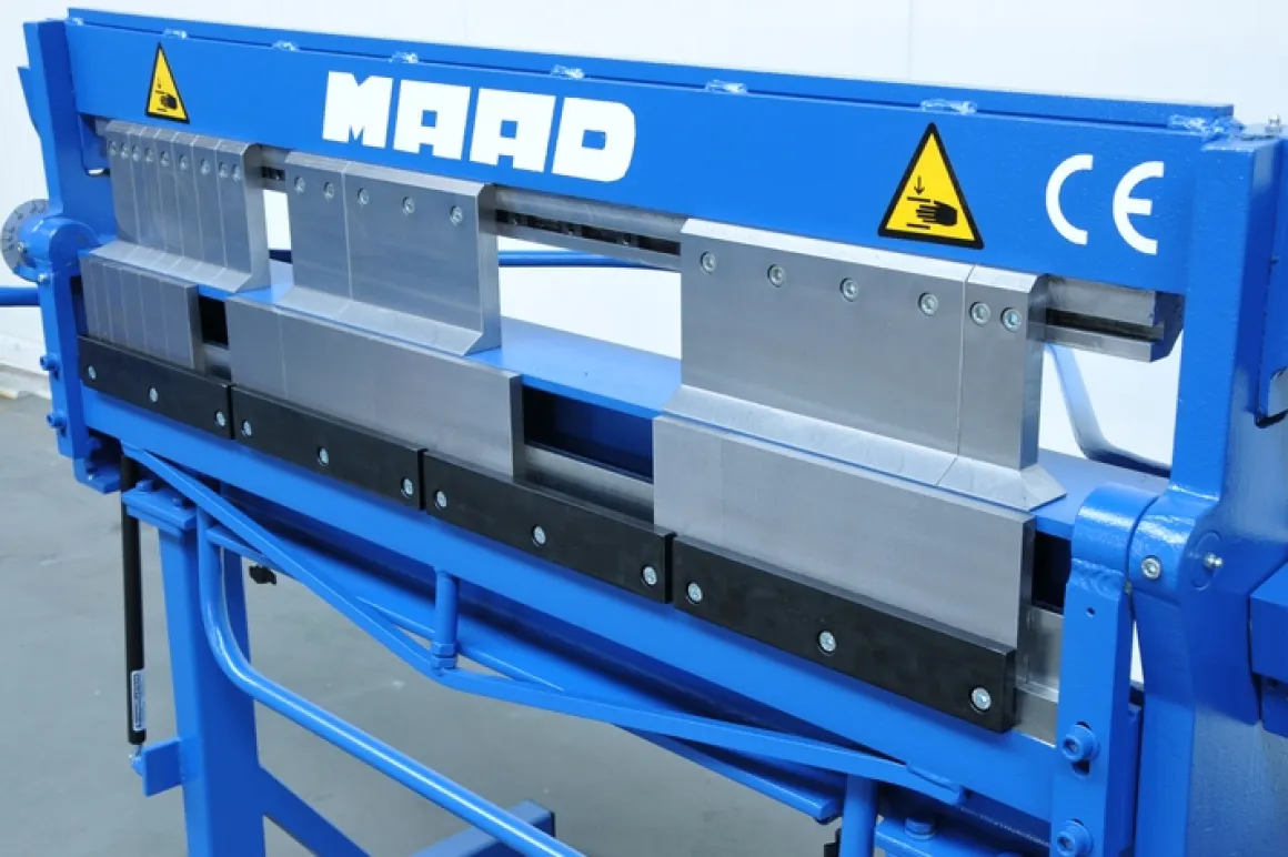MAAD HSS-1270/1.2 ZAGINARKA GIĘTARKA SEGMENTOWA 1270x1,2mm