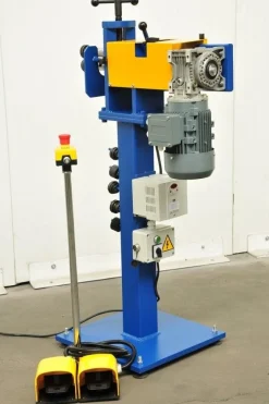 MAAD ZB-1.5 E ŻŁOBIARKA ROWKARKA FALCARKA ELEKTRYCZNA ZAGINARKA DO BLACHY MAAD ZB-1.5 Wersja Elektryczna