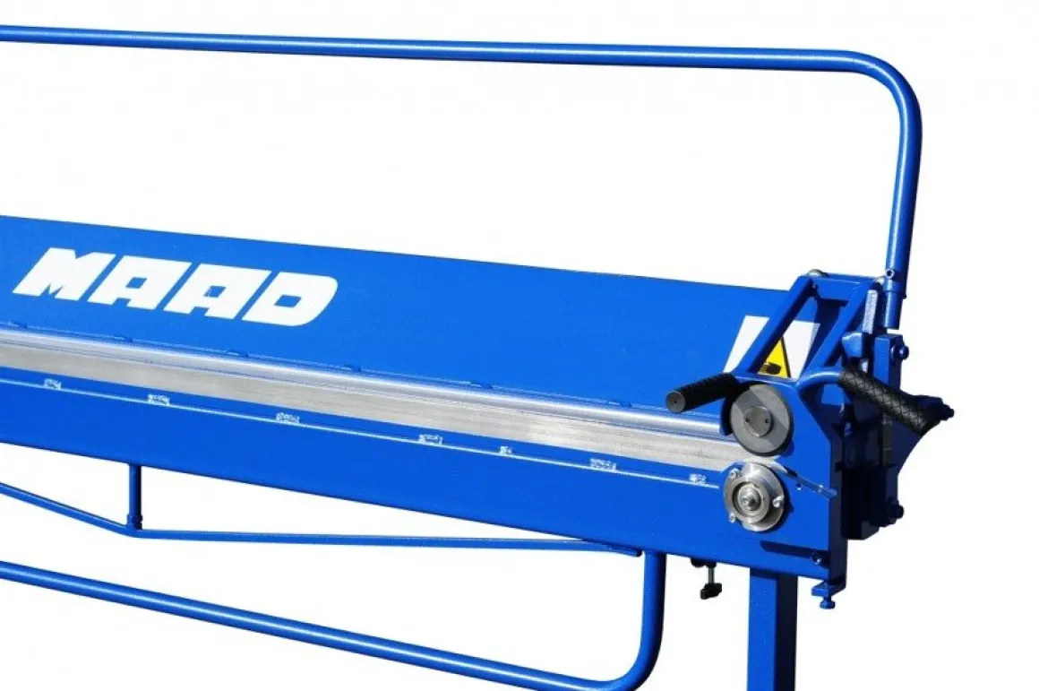 MAAD ZGL-2000/0.7 LEKKA ZAGINARKA GIĘTARKA KRAWĘDZIARKA DEKARSKA DO BLACHY WERSJA LEKKA - PRZENOŚNA MAAD ZGL-2000/0.7 mm