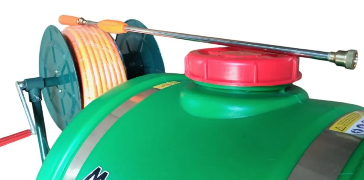 MasterCut FH-36F OPRYSKIWACZ WÓZKOWY ELEKTRYCZNY JEZDNY TACZKOWY WÓZKOWY NA KOŁACH 160L ZASILANIE 230V 50HZ