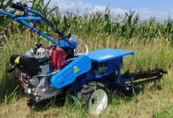 MASTERCUT SRLT-70 KOPARKA ŁAŃCUCHOWA Z NAPĘDEM NAPĘD NA KOŁA OGRODOWA OGRODNICZA SPALINOWA MINIKOPARKA DO UKŁADANIA RUR, PRZEWODÓW, KABLI itp. DIESEL 15KM  / 70cm MASTERCUT SRLT-KGJ