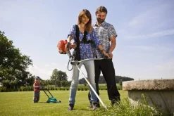 OLEO MAC BC 300 T KOSA SPALINOWA DO TRAWY PROFESJONALNA WYKASZARKA PODKASZARKA PODCINARKA MOC 1,7KM KLASA PREMIUM 61289005E2 EWIMAX-OFICJALNY DYSTRYBUTOR - AUTORYZOWANY DEALER OLEO-MAC