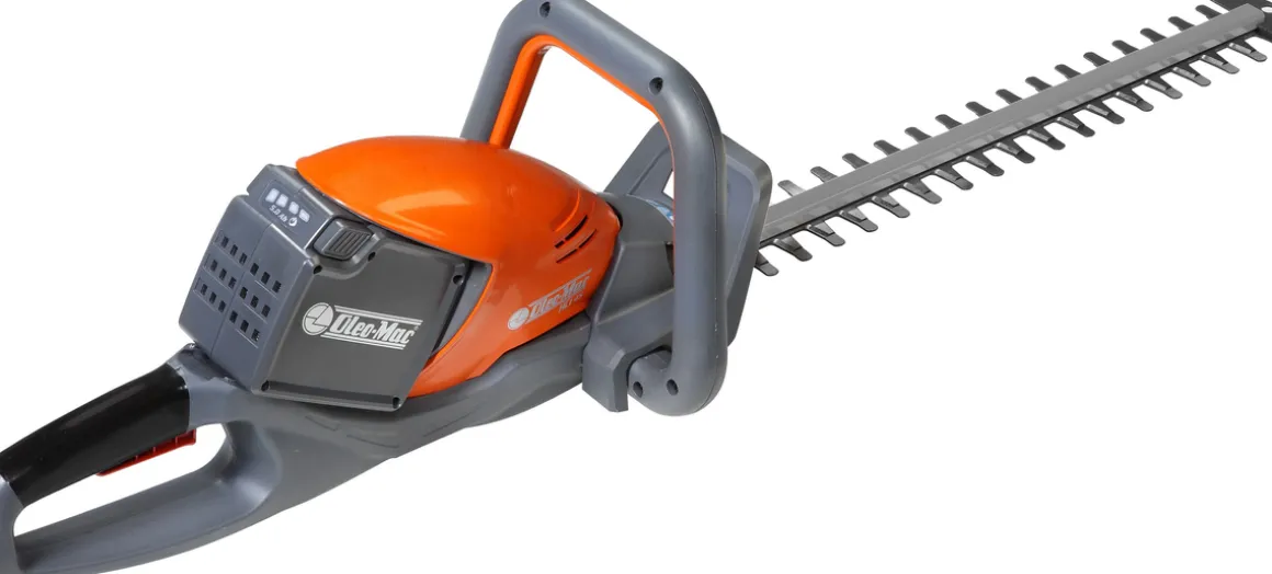 OLEO-MAC HCI 45 LI-ION SEKATOR AKUMULATOROWY NOŻYCE DO ŻYWOPŁOTU KRZAKÓW KRZEWÓW 40V KOMPLETNY ZESTAW PREMIUM 54079001S1 -OFICJALNY DYSTRYBUTOR - AUTORYZOWANY DEALER OLEO-MAC