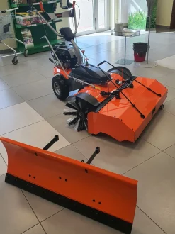 OLEO MAC OM LINE PKR 80L SET LONCIN 3w1 ZAMIATARKA ODŚNIEŻARKA ODŚNIEŻARKI SPALINOWA z NAPĘDEM  6,5 KM PKR80 LONCIN KOMPLETNY ZESTAW - OFICJALNY DYSTRYBUTOR - AUTORYZOWANY DEALER OLEO MAC