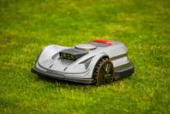 Robot koszący Sunseeker X7 Elite RTK 3000m2 bezprzewodowy