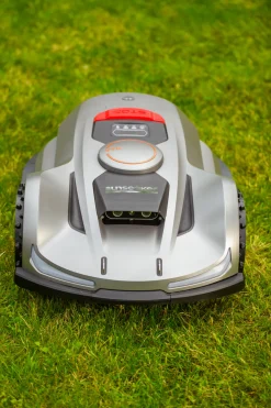Robot koszący Sunseeker X7 Elite RTK 3000m2 bezprzewodowy