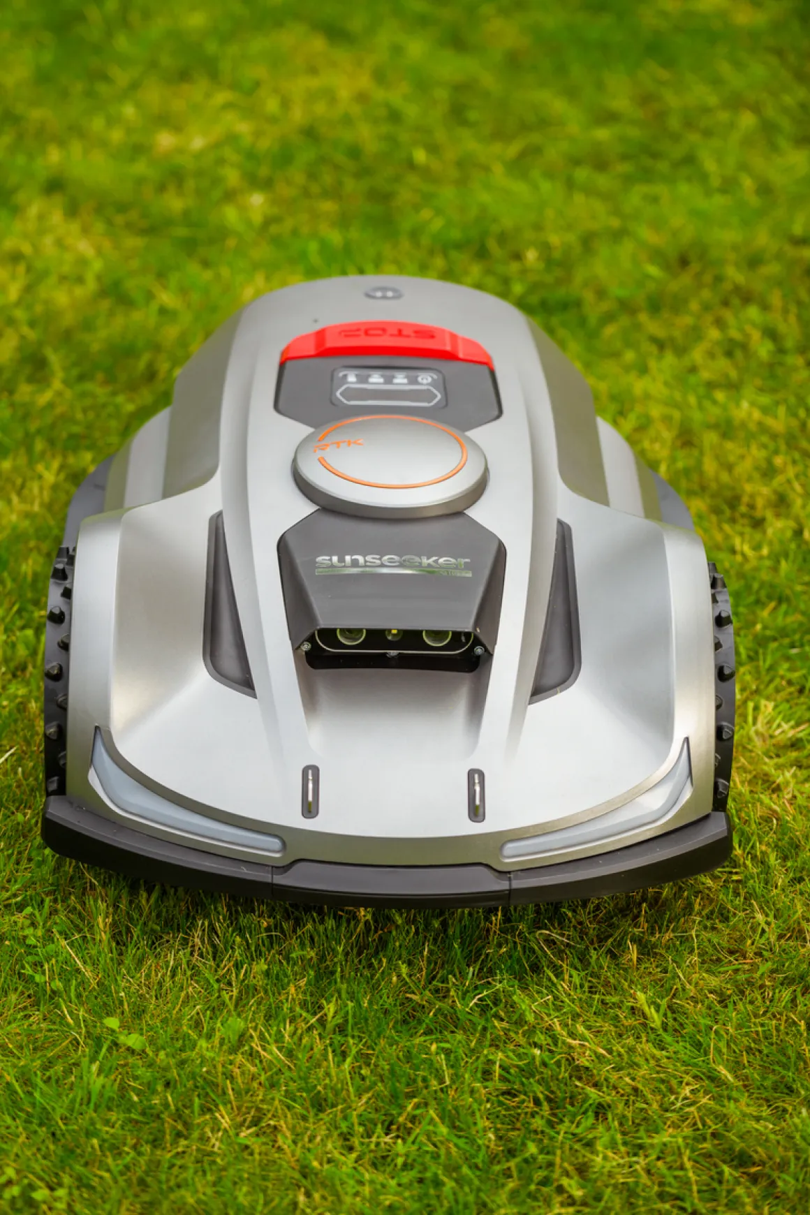 Robot koszący Sunseeker X7 Elite RTK 3000m2 bezprzewodowy