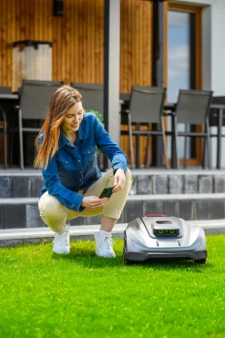 Robot koszący Sunseeker X5 Elite RTK 2000m2 bezprzewodowy