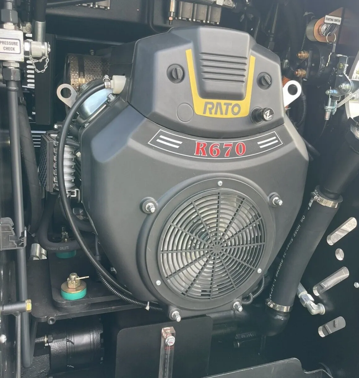 SILNIK RATO R670 SPALINOWY BENZYNOWY 22 KM WAŁ 25,4 mm MOTOR - EWIMAX - OFICJALNY DYSTRYBUTOR - AUTORYZOWANY DEALER RATO