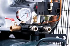 SPRĘŻARKA POWIETRZA JAGER GERMAN 300L 5.5kW 1250L/Min 400V SPRĘŻARKA POWIETRZA TŁOKOWA KOMPRESOR TŁOKOWY OLEJOWY Mocna Rzecz