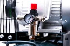 SPRĘŻARKA POWIETRZA TŁOKOWA KOMPRESOR TŁOKOWY OLEJOWY JAGER GERMAN 200L 8BAR 549L/Min 400V Mocna Rzecz