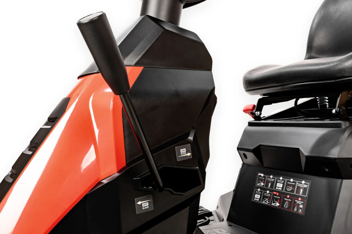TRAKTOREK CEDRUS C-TRAC 65HC TRAKTOREK OGRODOWY RIDER TRAKTOR KOSIARKA SAMOJEZDNA SPALINOWA DO TRAWY HYDROSTAT LONCIN LC1P75F 7 KM 65 CM - OFICJALNY DYSTRYBUTOR - AUTORYZOWANY DEALER CEDRUS
