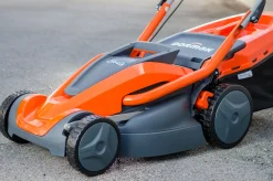 TRIUNFO DORMAK CR43 KOSIARKA ELEKTRYCZNA DO TRAWY 1600W / 43cm