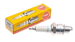 Świeca zapłonowa NGK BPR6HS Loncin Suzuki AP50 LC1P70 EURO V E-5