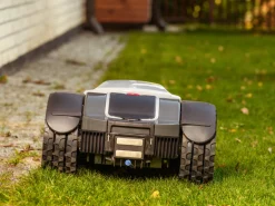 WIPER TREKKER XL S ULTRA PREMIUM ROBOT KOSZĄCY KOSIARKA AUTOMATYCZNA DO TRAWY 6000m2 - OFICJALNY DYSTRYBUTOR - AUTORYZOWANY DEALER WIPER
