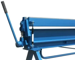 ZAGINARKA GIĘTARKA KRAWĘDZIARKA DEKARSKA DO BLACHY Z CIĘCIEM MAAD ZG-2000 /2mm