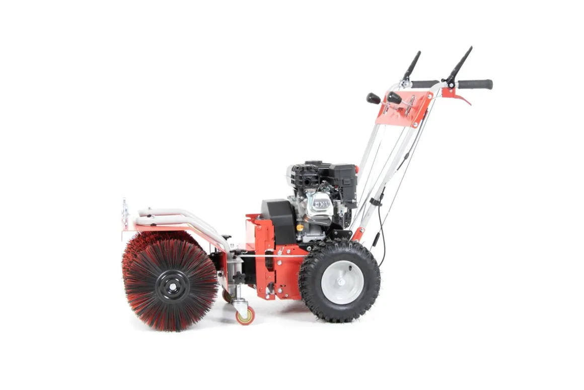 ZAMIATARKA OŚNIEŻARKA SPALINOWA FAWORYT KZ60 60cm LONCIN H200 4W1