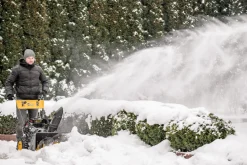 Zamiatarka spalinowa Cedrus ZM06E 4w1 z napędem i odśnieżarką